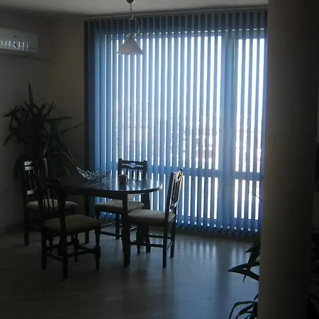 Sea View Lejlighedshotel *